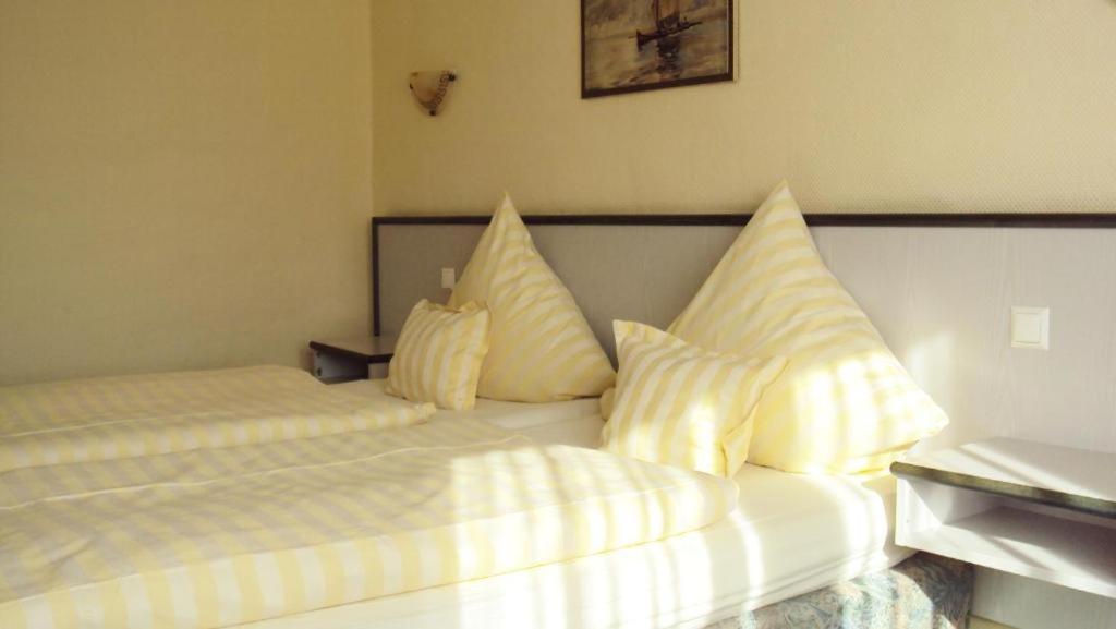 Hotel Zur Tanne Harztor Екстериор снимка